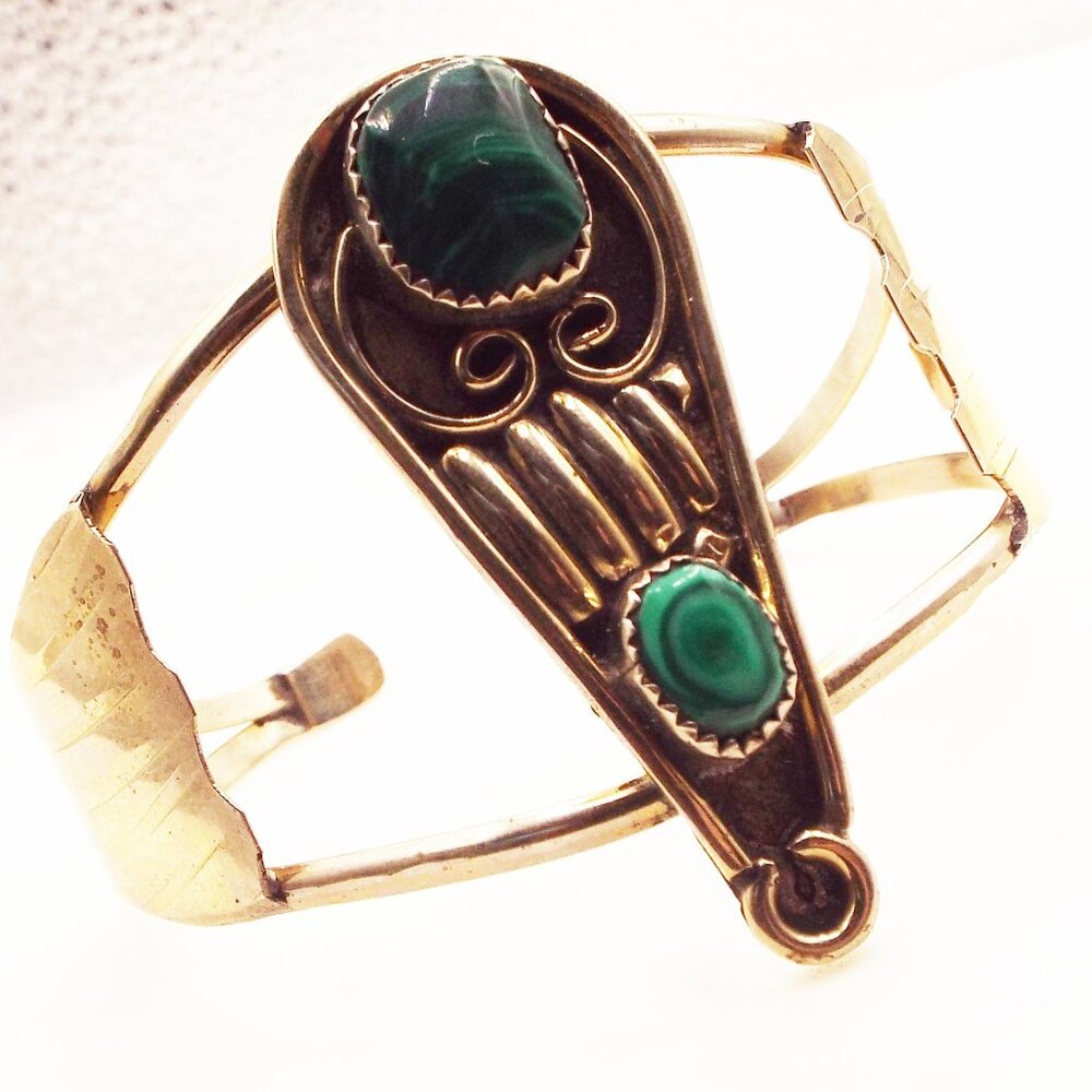 MEXICO MALACHITE CABOCHON SILVERY "MESO-INDIAN TEARDROP DESIGN" CUFF BRACELET 75